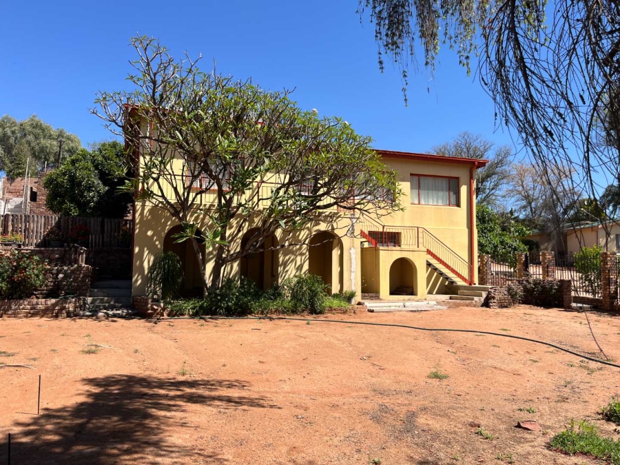4 Bedroom Property for Sale in Keimoes Northern Cape